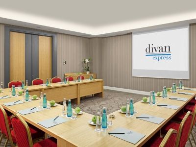Otel Divan Express 5*